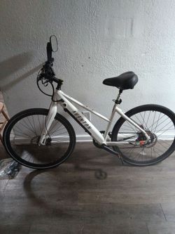 Aventon Electric Bike White
