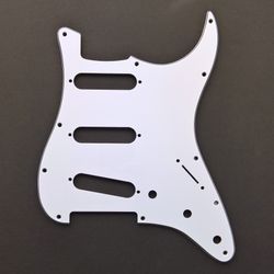 Stratocaster Strat Electric Guitar Pickguard Scratch Plate 3-Ply White