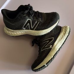 Kids New Balance fresh Foam Size 11.5