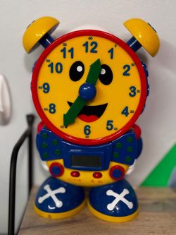 Kids Learning Clock Robot Toy