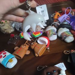 Bath And Body Works Sanitizer Keychain-Dolphin