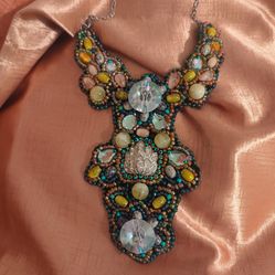 Handmade jewelry photo studio closing sale neckpiece