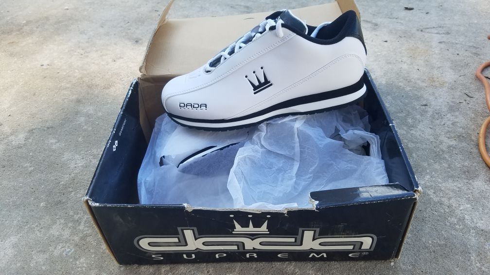 Brand new DADA Supreme women's 7.5