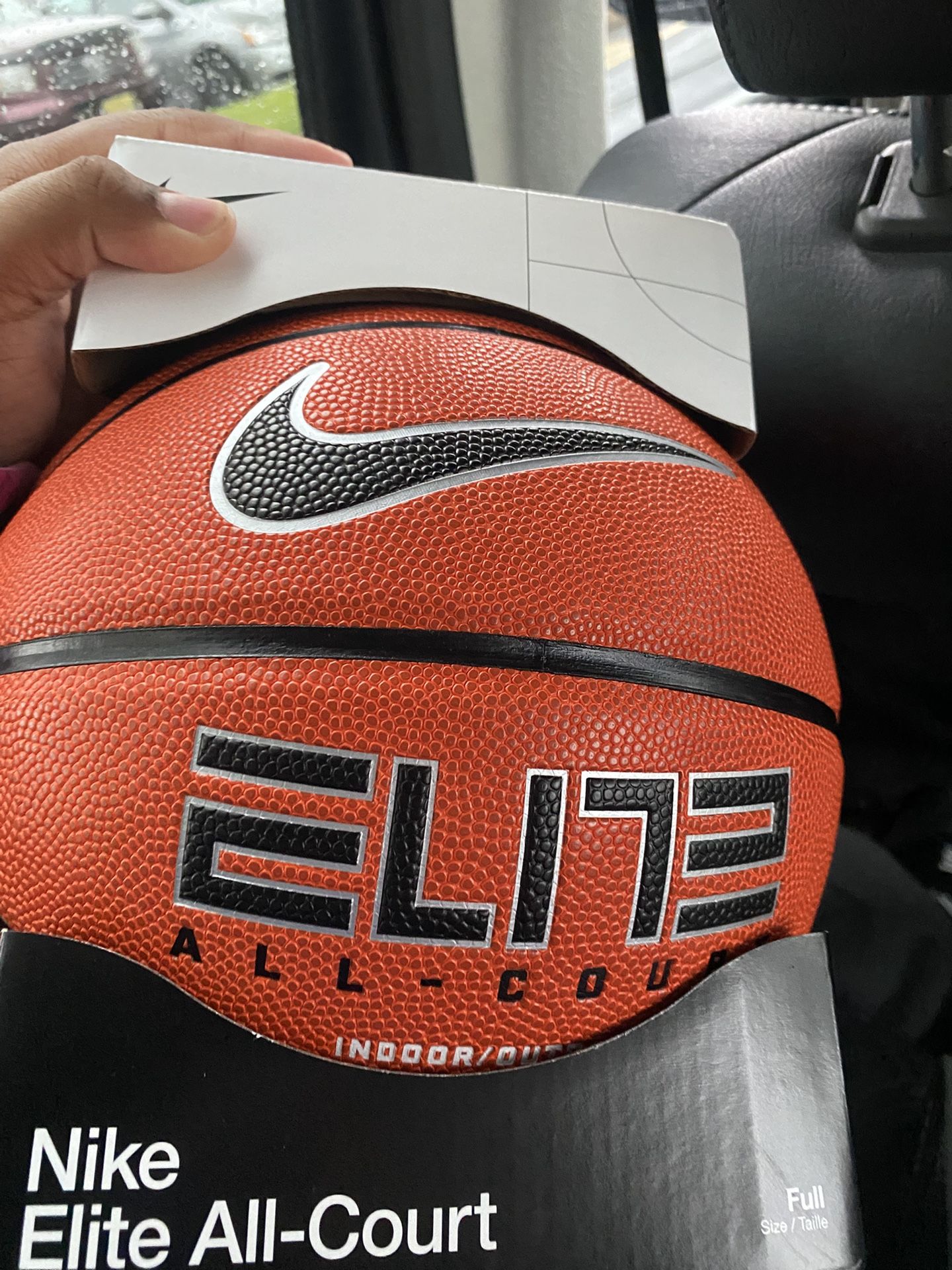 Basketball 