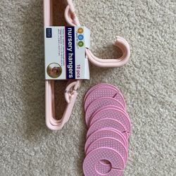 Nursery Hangers And Dividers - New 