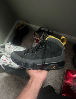 Jordan Air Retro 9