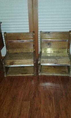Twin Antique Child reading chair