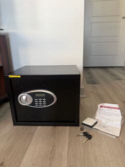 Brand New VIDXCVIT 1.7 Cu Ft Digital Electronic Home Safe – $65