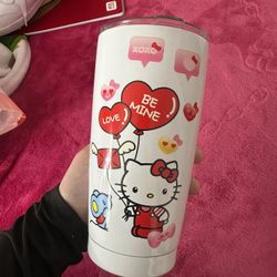 Hello Kitty Valentines Cup