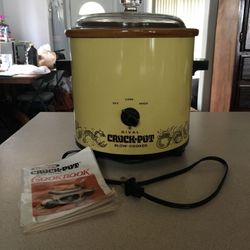 Vintage Crock Pot/Slow Cooker by “Rival”    