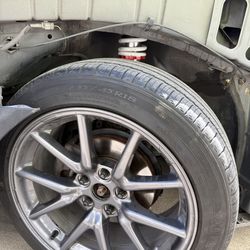 Tesla model 3 rims/tires