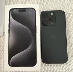 Apple 15 Pro / 256 GB