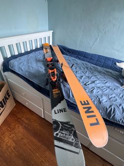Line honey badger skis