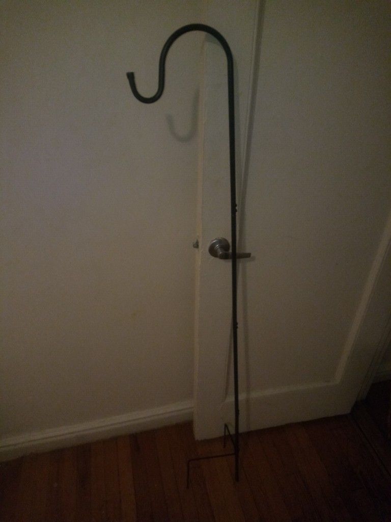 4 Ft Garden Plant Hook