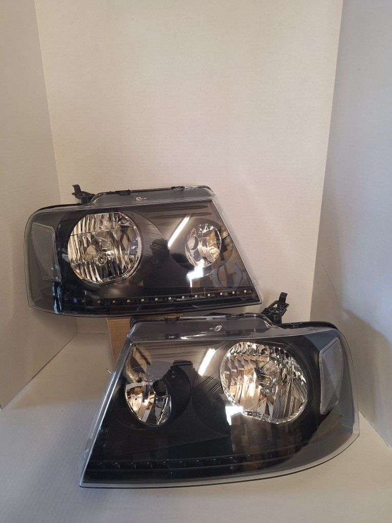 Ford F150/2004/2008 HEADLIGHT