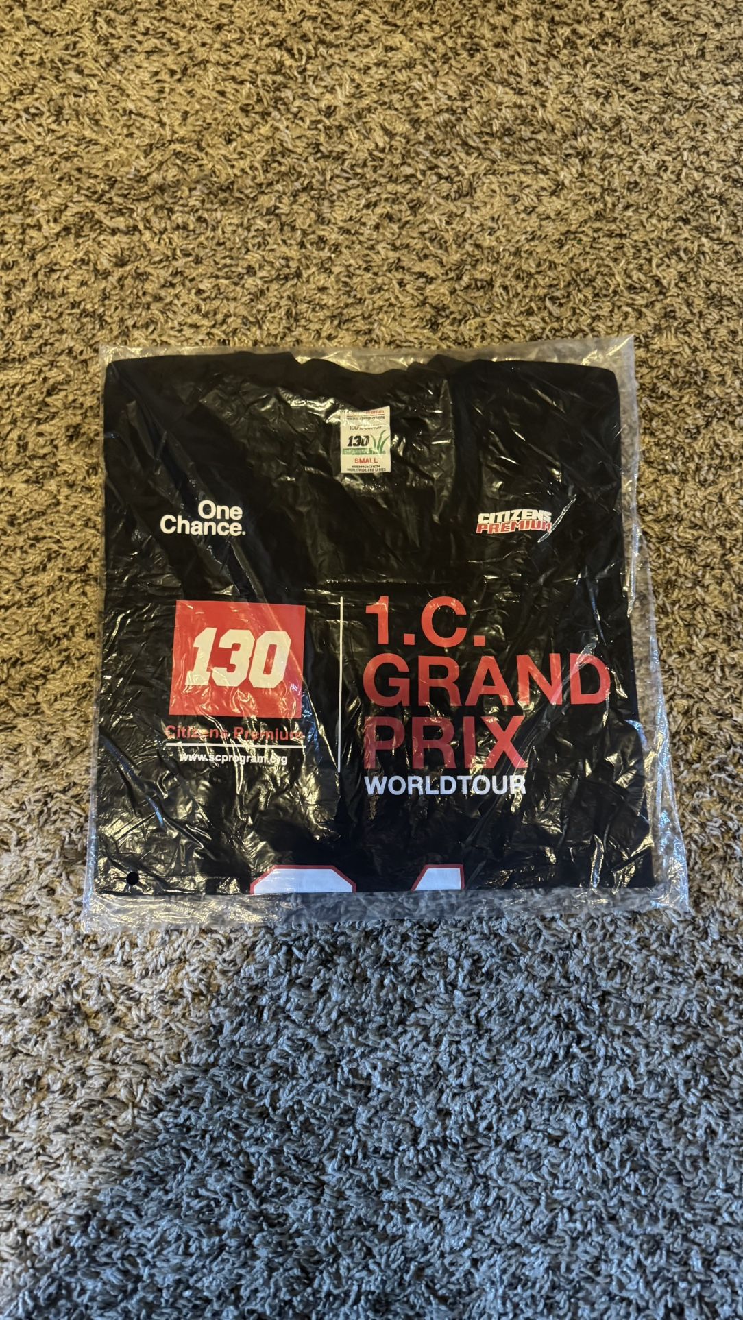 130 World shirt size small