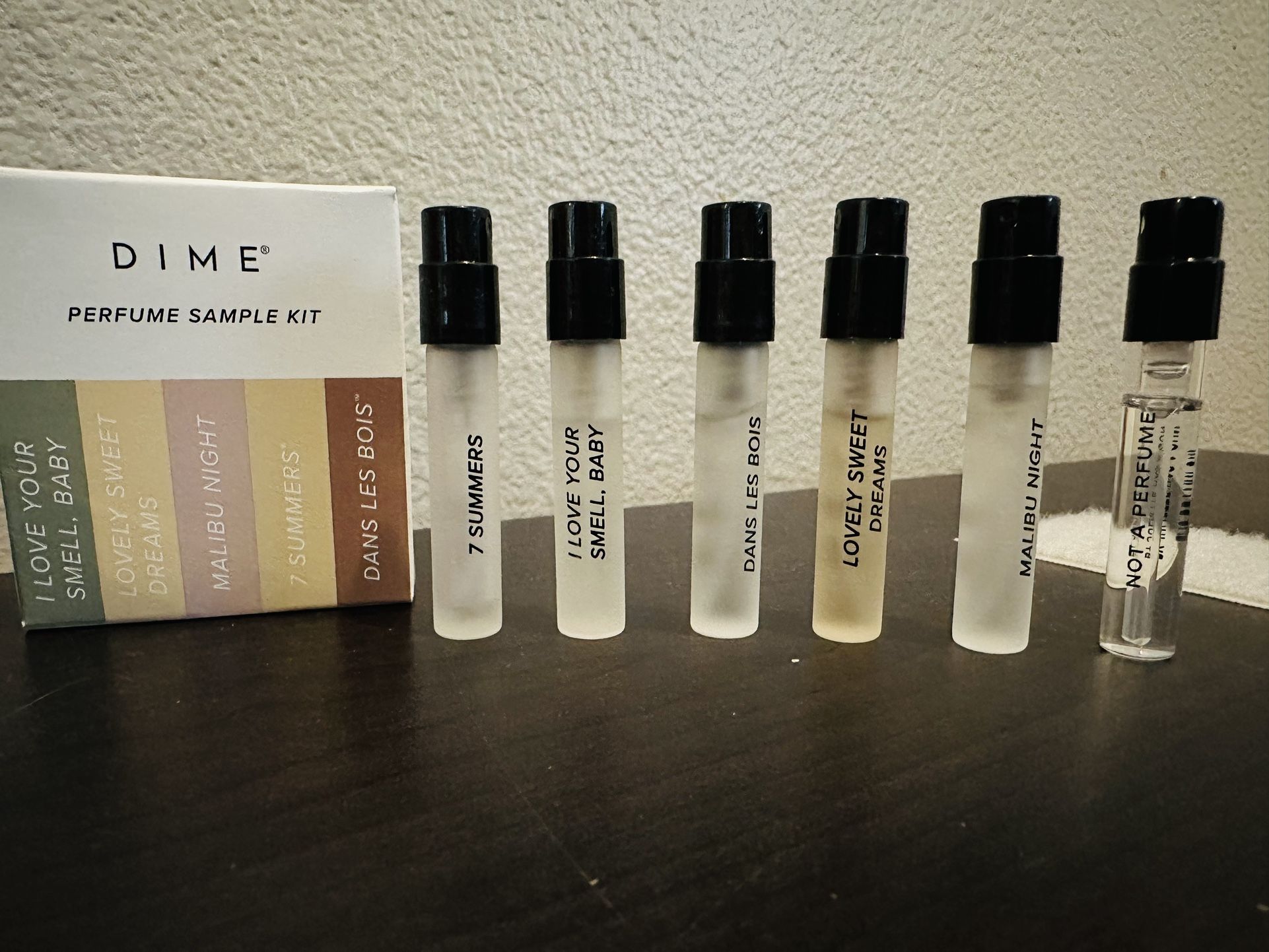 Dime Perfume Sample Kit