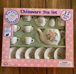 NIB “Children’s Chinaware Floral 8+ Tea Set”