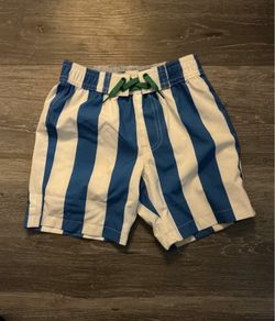 Toddler blue stripe shorts