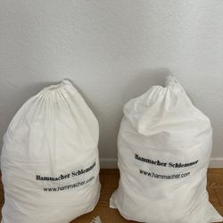 The Hammacher Schlemmer Genuine Turkish Cotton Luxury Bathrobe (White)