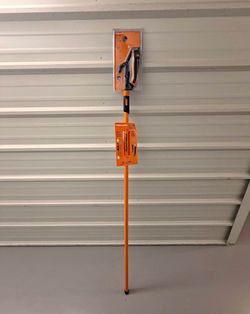 Fiskars 2-Piece Tree Care Set (12ft Pole Pruner & 7" Folding Hand Saw) - NEW