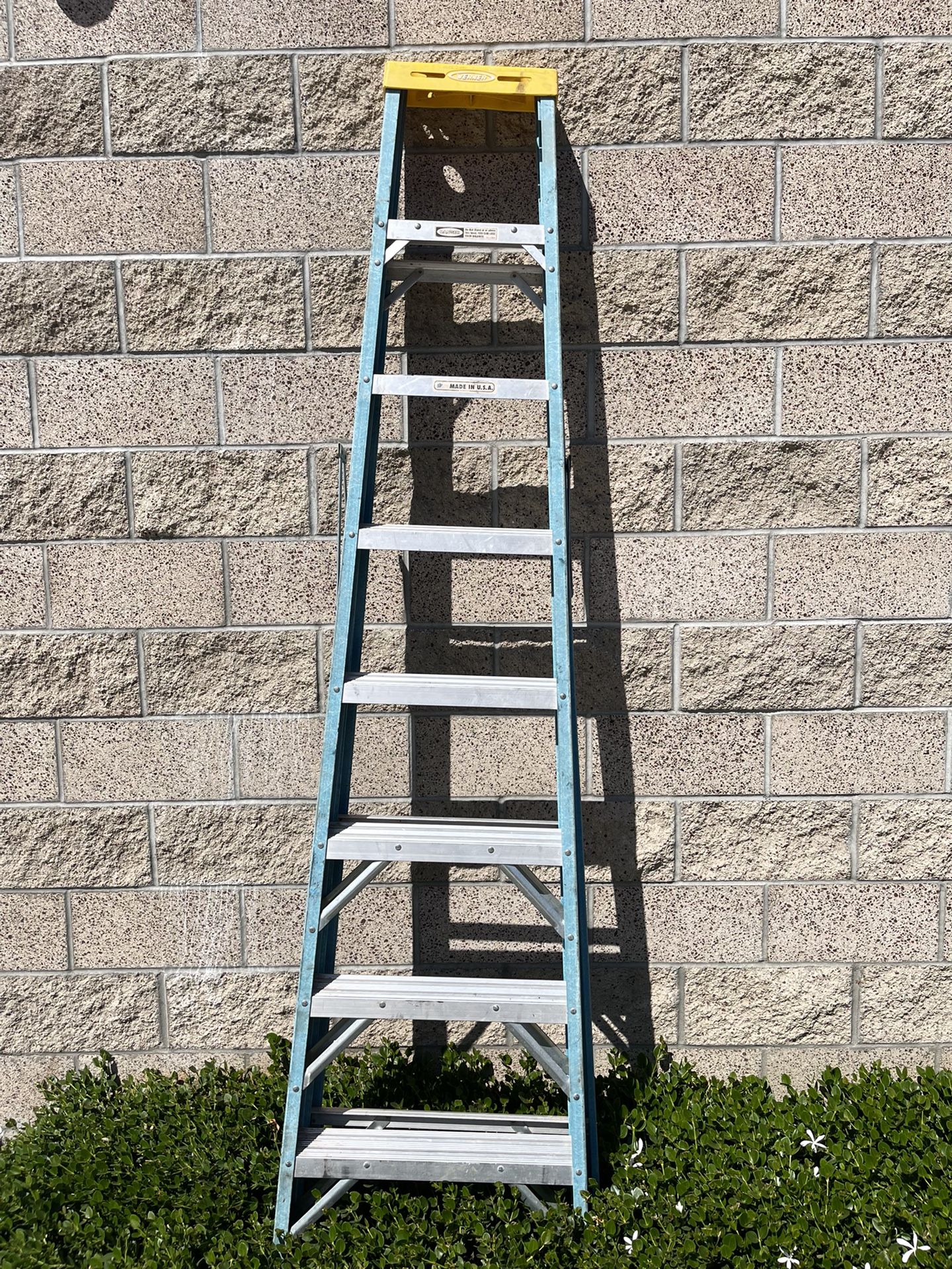 Werner 8 Foot Ladder In Great Condition!