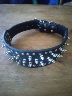DOG COLLAR, STUDDED SPIKES RIVET, ADJUSTABLE COLLAR LEATHER