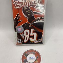 NFL Street 3 - PlayStation Portable (Psp) football OchoCinco cover
