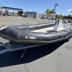 2009 Bombard DB Explorer 24’ RIB Inflatable Hull Max 200 HP Rating 