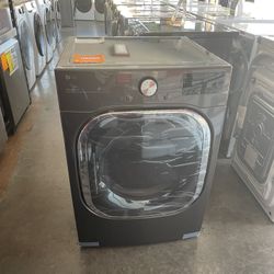 New LG ThinQ Gas Dryer 7.4 Cubic Feet 