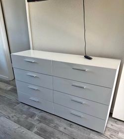 WHITE DRAWER DRESSER
