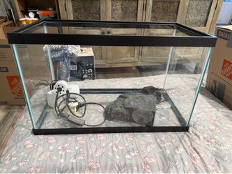 Aquarium tank