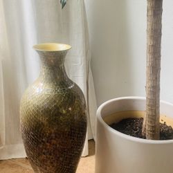 Pier1 Gold Jar