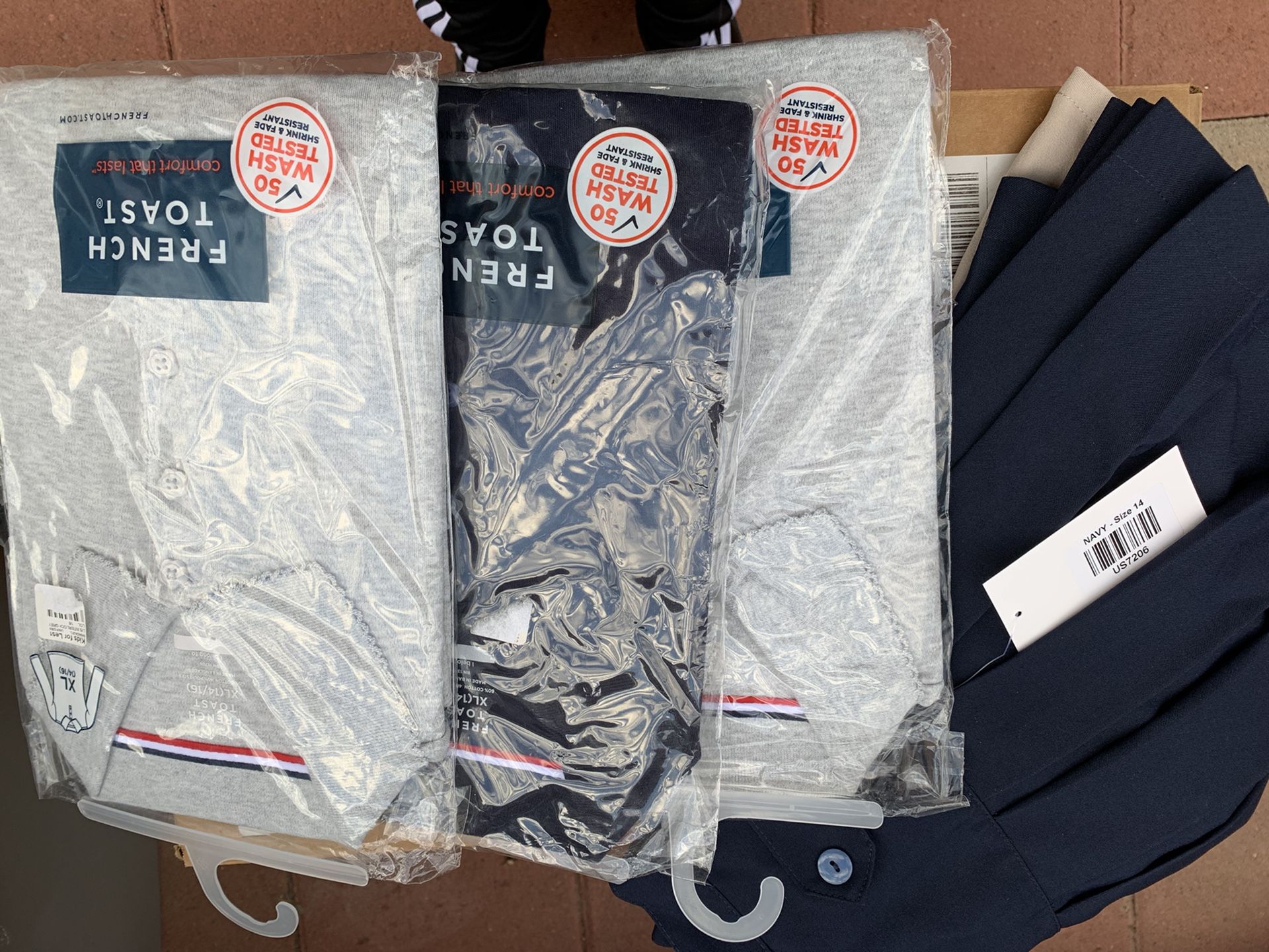 Girls School Uniform (14/16) xl