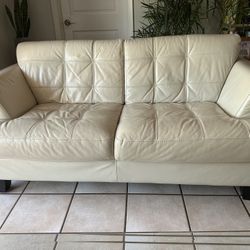 Cindy Crawford White Leather Sofa Set