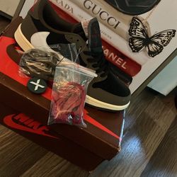 brand new Travis Scott x Air Jordan 1 Low 'Mocha SIZE 10 BRAND New