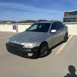 2001 Lexus IS 300