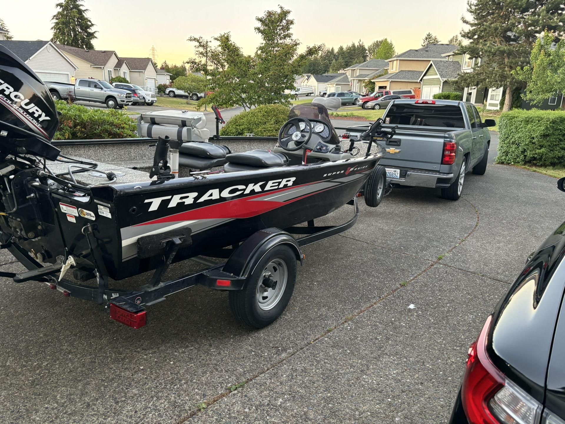 2015 Tracker Super Deep V16 Bass Boat