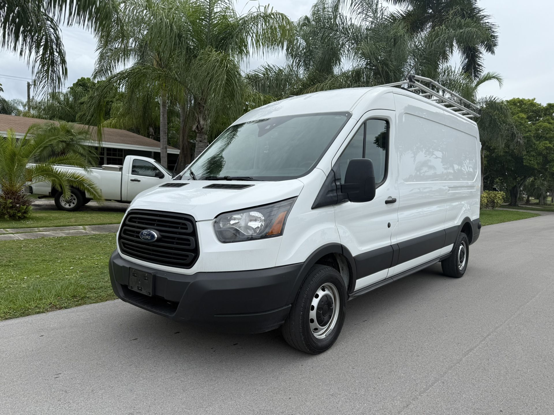 2019 Ford Transit-250