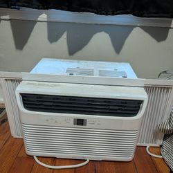 Frigidaire WiFi air conditioner 
