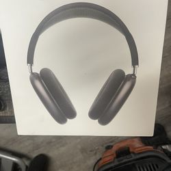 AirPods Max
