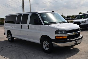 2020 Chevrolet Express Passenger