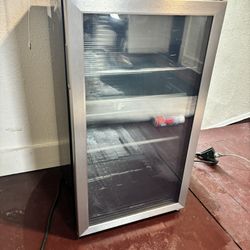 Emerson Mini Fridge 