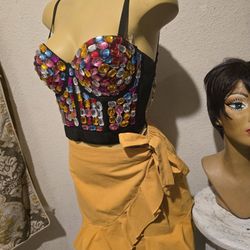 Bling Boustier!! X-small..gold Skirt Small & Beads