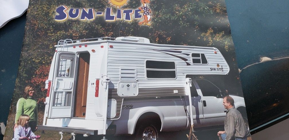 Cabover Or Truck Campers