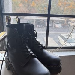 Doc Martin Boots 