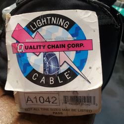 Lightning Cable 🌩 Tire Chains