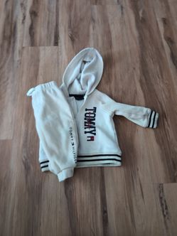 Tommy Hilfiger outfit