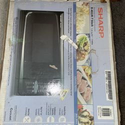 Brand new SHARP Microwave 