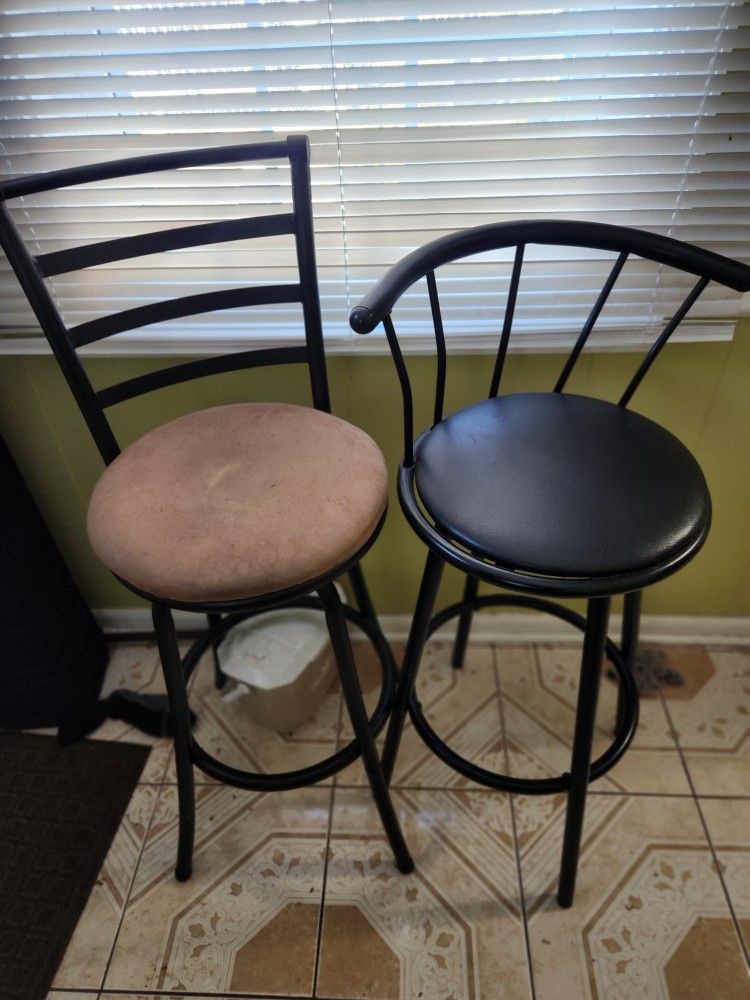 2 Bar High Stool hairs.